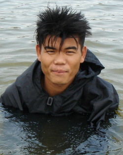 masturbation fun in the lake